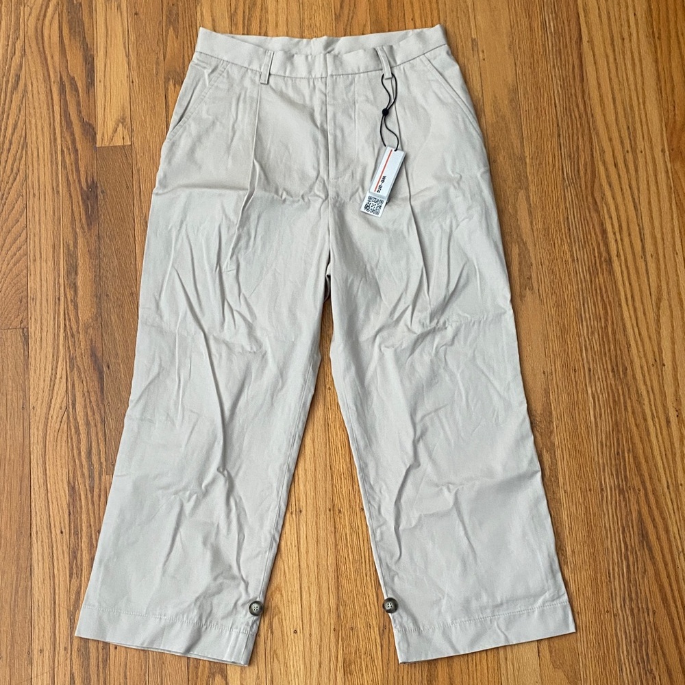 NWT We-are4 Limonata Made in Italy Pleated Crop Kahki Pants
